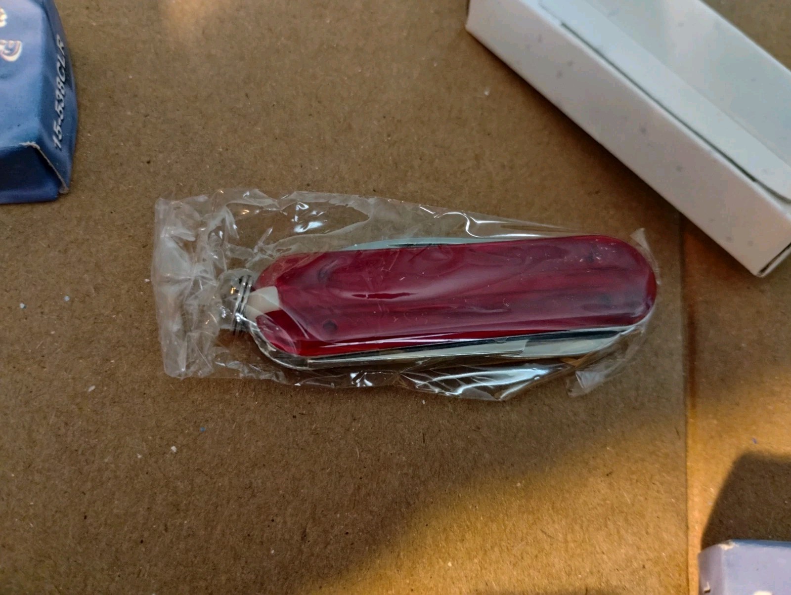 Frost Cutlery Swiss Style Knife (multi Function) 15-538CLR Red Clear New in Box
