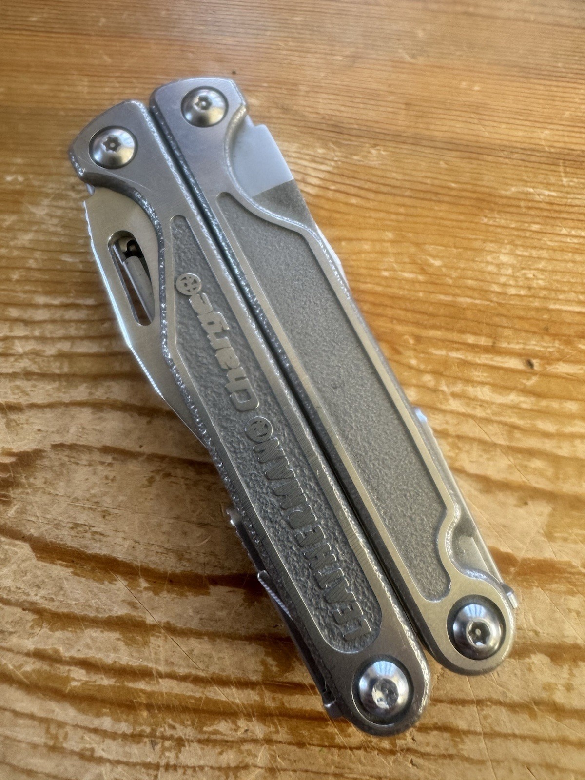 Leatherman Charge XTI S30V Blade Multi-Tool Blasting Cap Crimper Belt Cutter