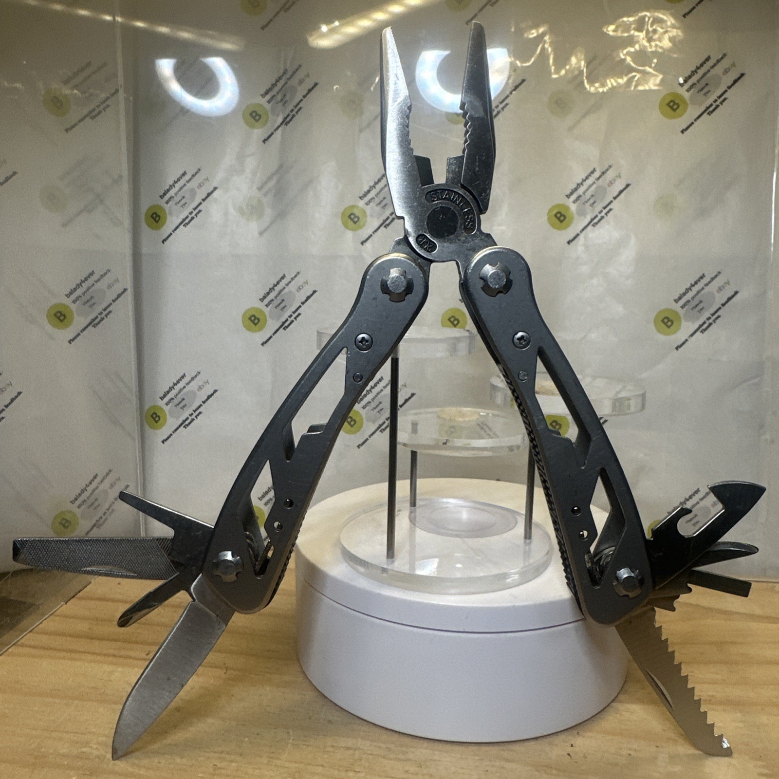 Stanley 12-in-1 Multi-Tool Pliers Pocket Knife Saw File Screwdriver EDC Gear