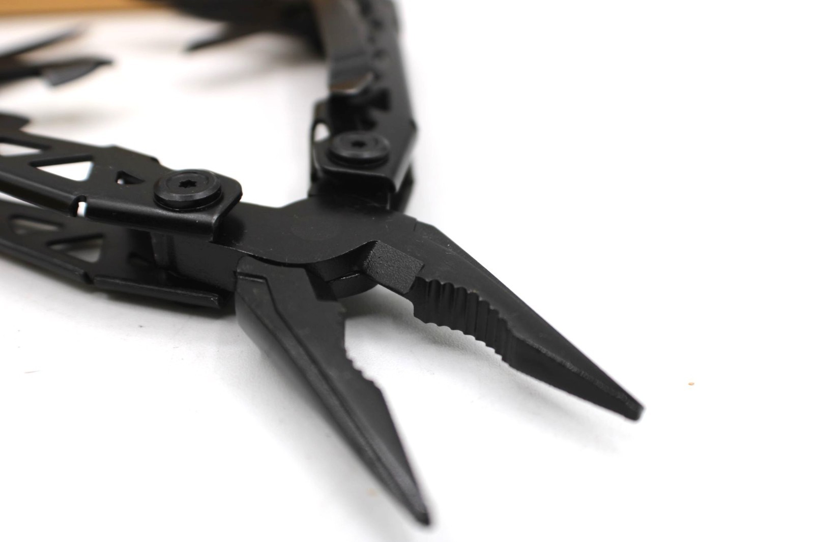 Gerber Suspension NXT Multi-Tool Black Belt Pocket Clip NEW in Box No Sheath