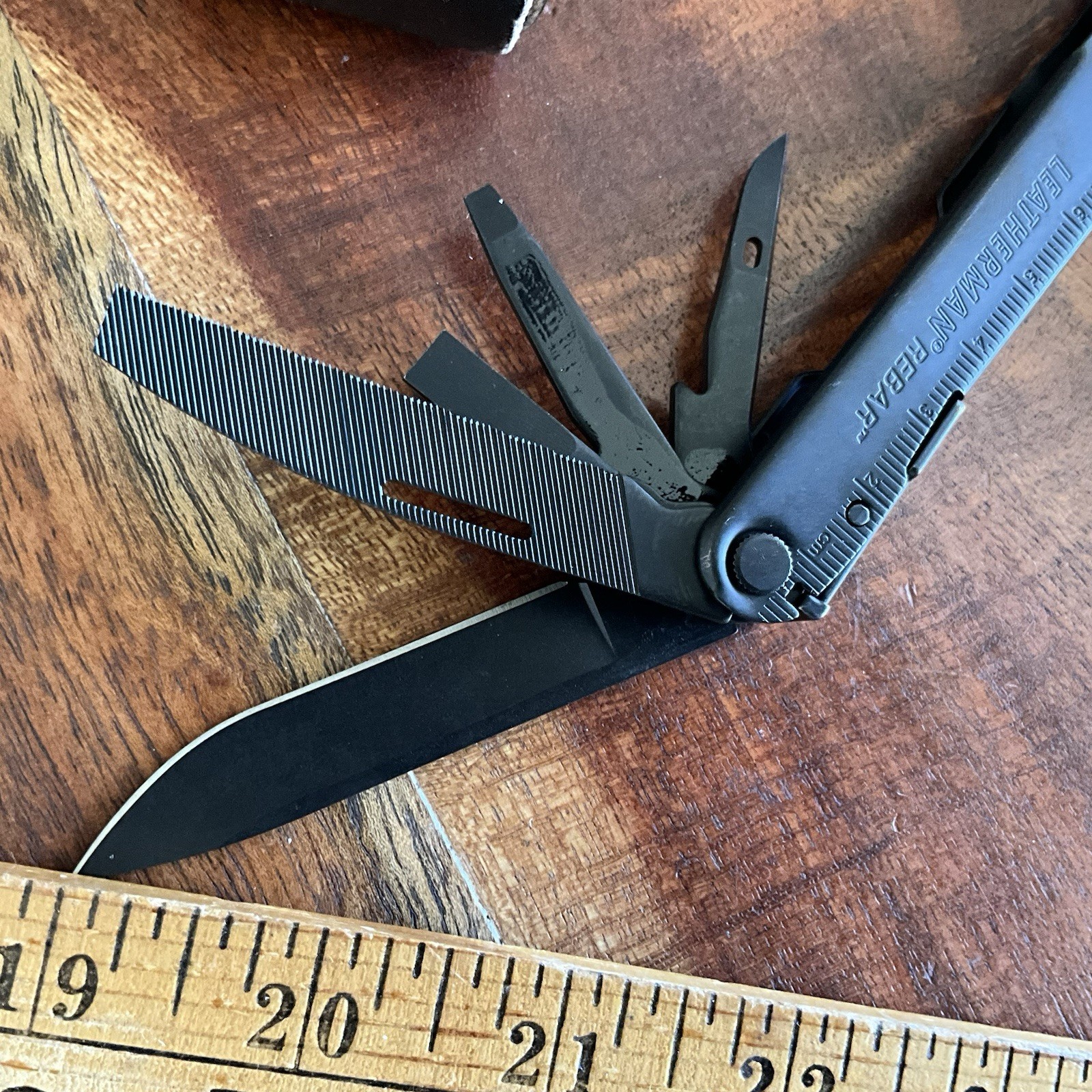 Leatherman Rebar Multi-Tool Black Oxide With Leather Sheath Fantastic Mint A+
