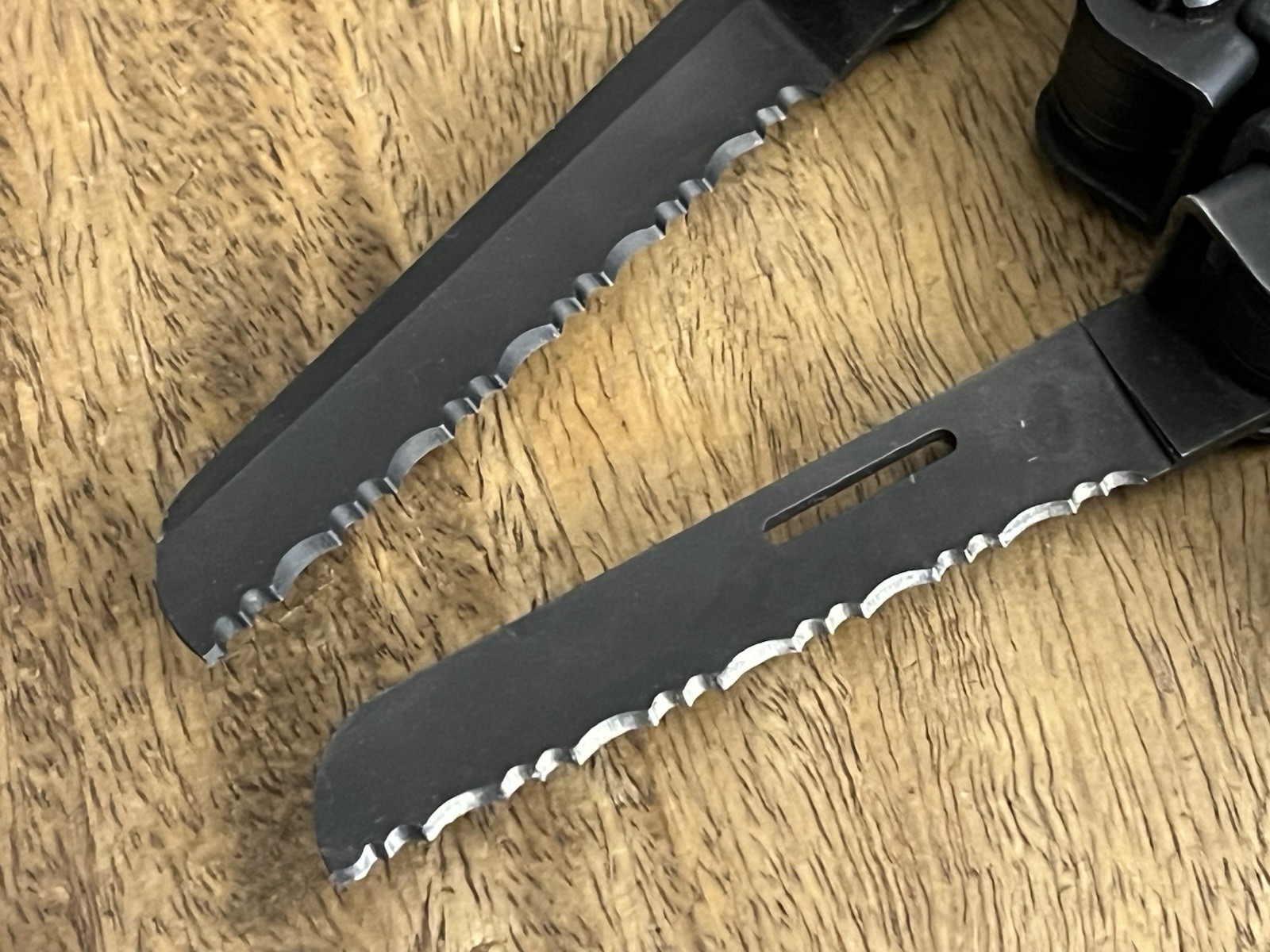 -USA- Gerber Multi Tool MP600 SUPER Nice! w/Gerber Sheath TSA Confiscated Lot 2