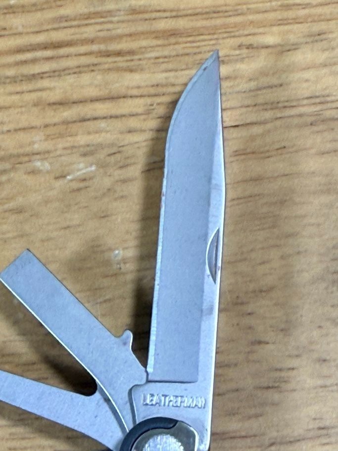 Discontinued Leatherman Kick Multi-Tool Stainless Steel Pocket Tool Knife 2008