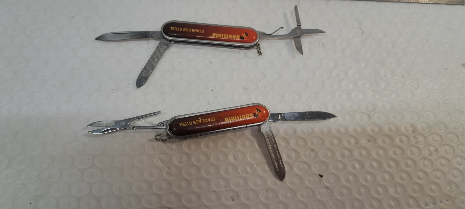 LOT of 2 Sheffield small keychain Multi Tools