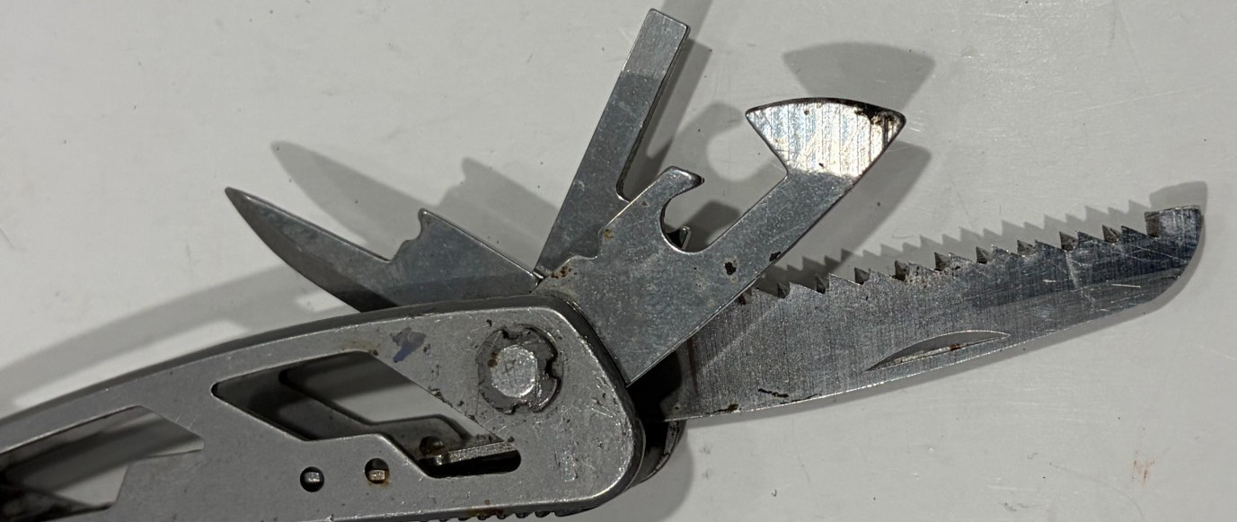 Stanley 12 in 1 Multi Tool Pliers Knife Stainless Folding Exc. Condition