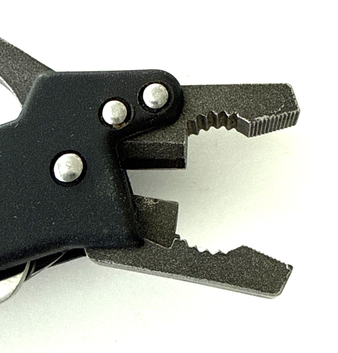 SOG Micro ToolClip Multi-Tool Japan