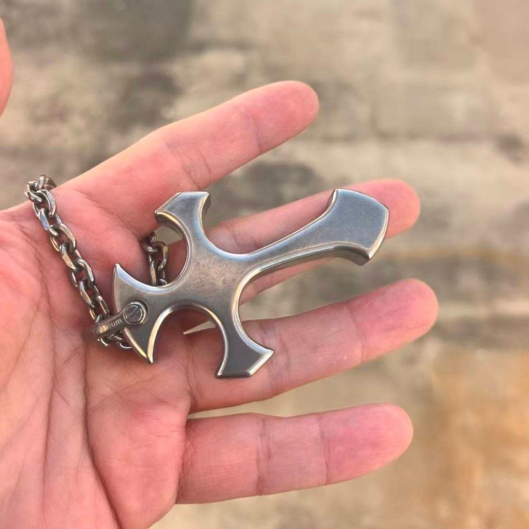 Heavy armor Titanium alloy TC4 Thickened by 12mm Cross EDC Tool Suit