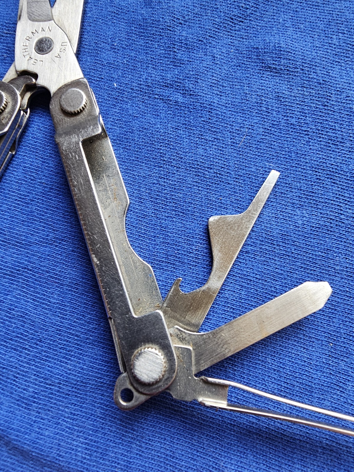 Leatherman Micra Mini Multi-Tool, Knife, Scissors, Key Ring, Black BOD 0921 VGUC