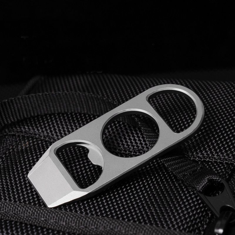 EDC Titanium Alloy Multi Tools Crowbar Bottle Opener Portable Outdoor Keychain