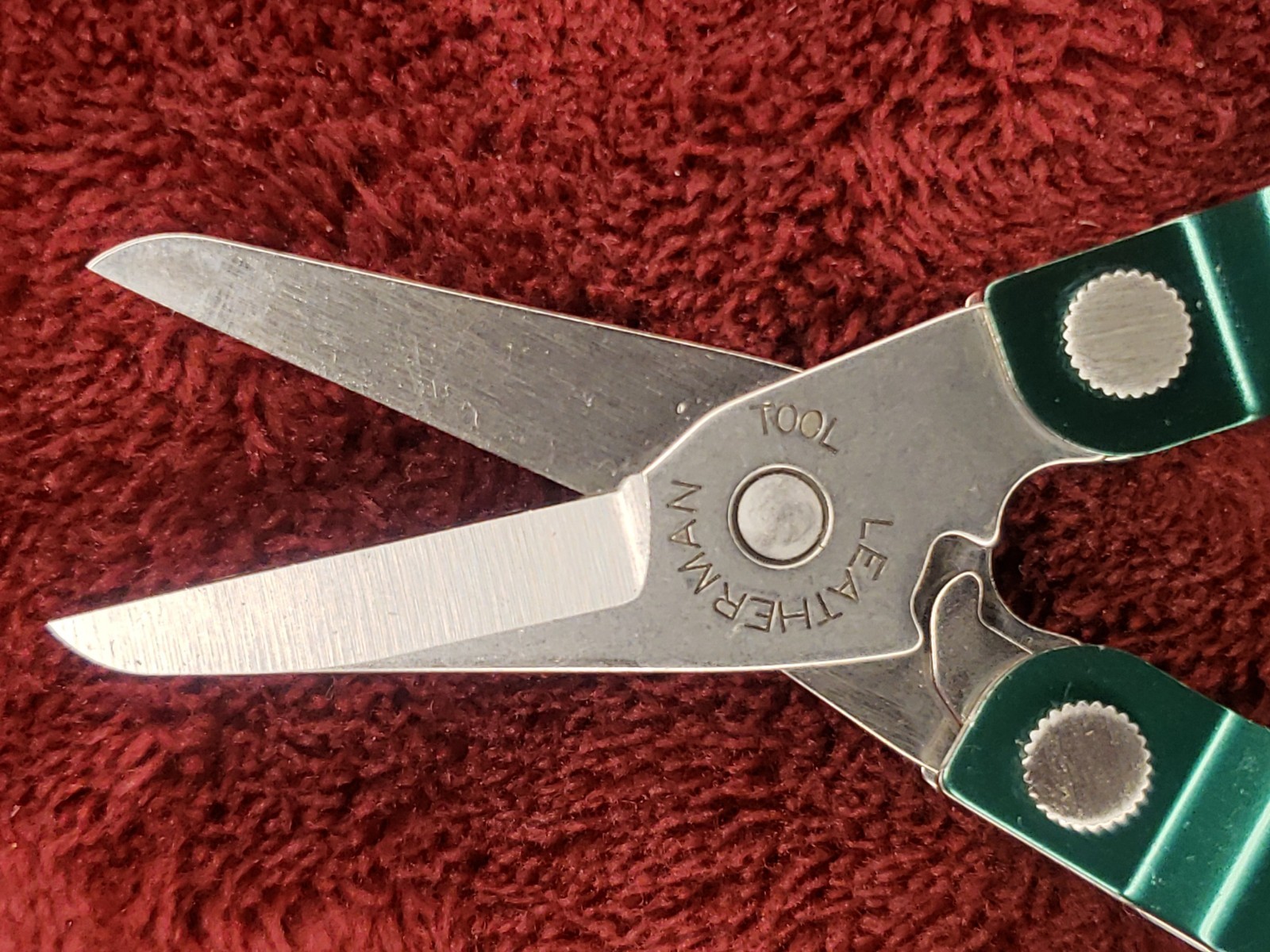 Leatherman Micra Green Multitool Aaron DeVore print