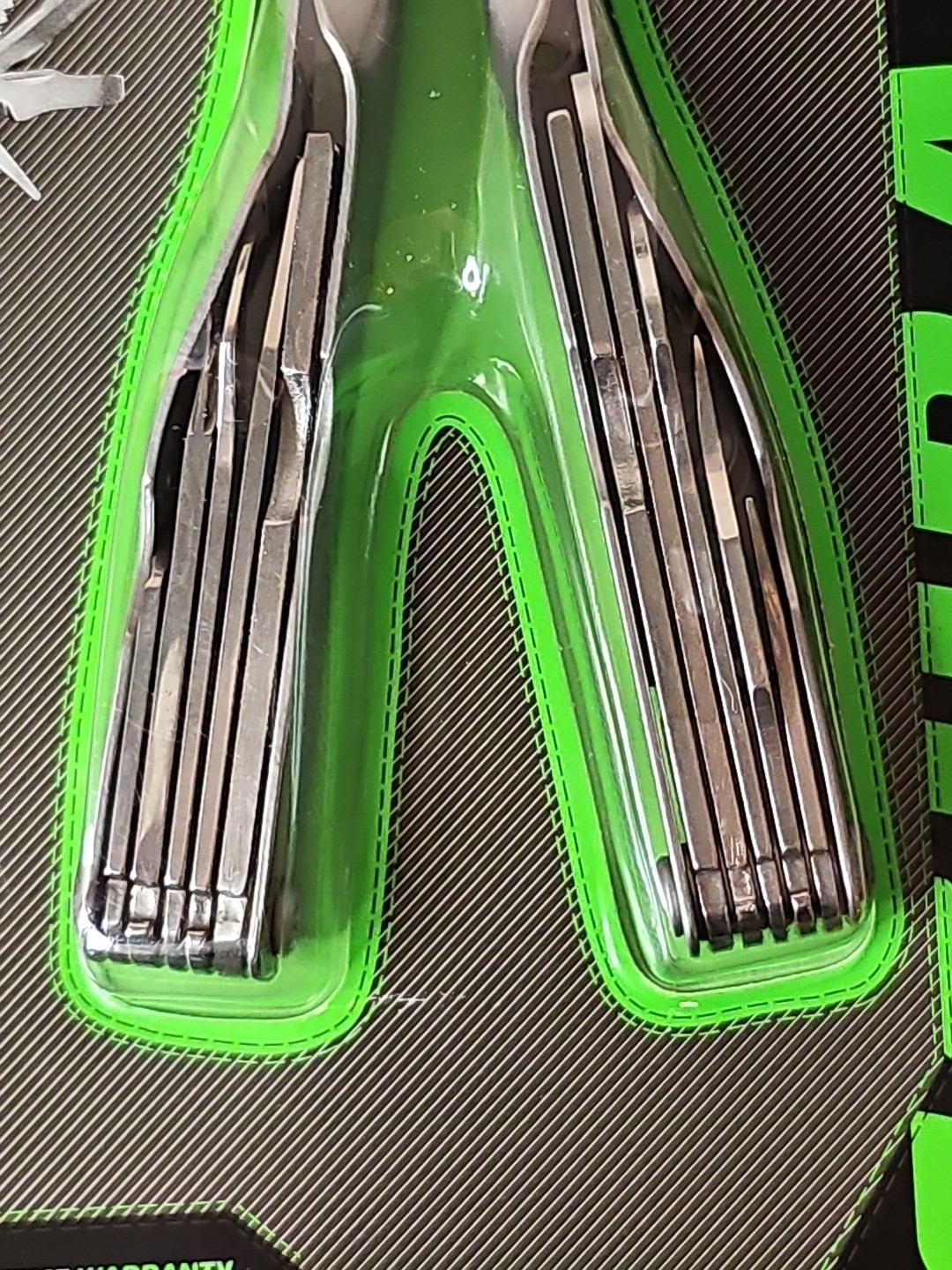 Schrade 21 Function Tough Multi-Tool w/Sheath (ST1NCP)