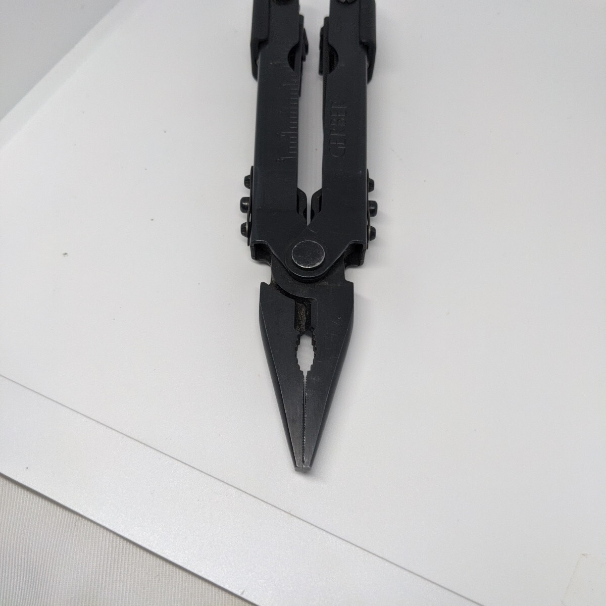 Gerber Gear MP600 14-in-1 Multi Tool Knife Pliers Wire Crimper Screwdriver &More