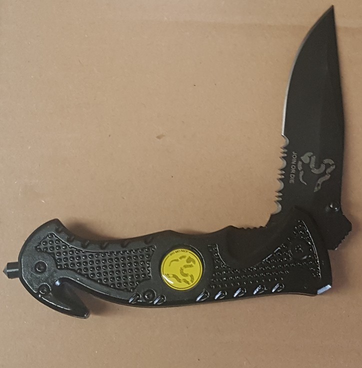Tactical Knife Black 4″ join or die EMT rescue folding belt cutter glass breaker