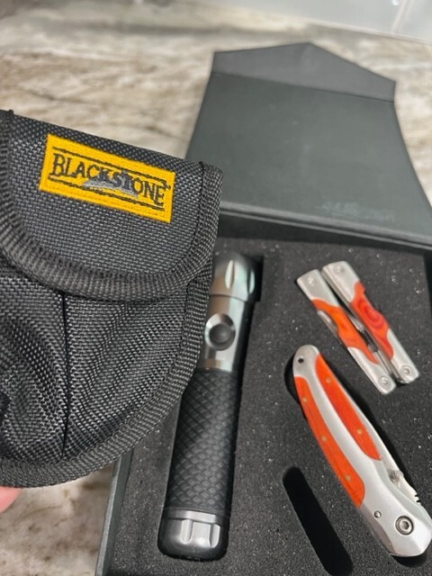 Blackstone 3″ Pocket Knife With Flashlight Knife Sheath Multitool NEW