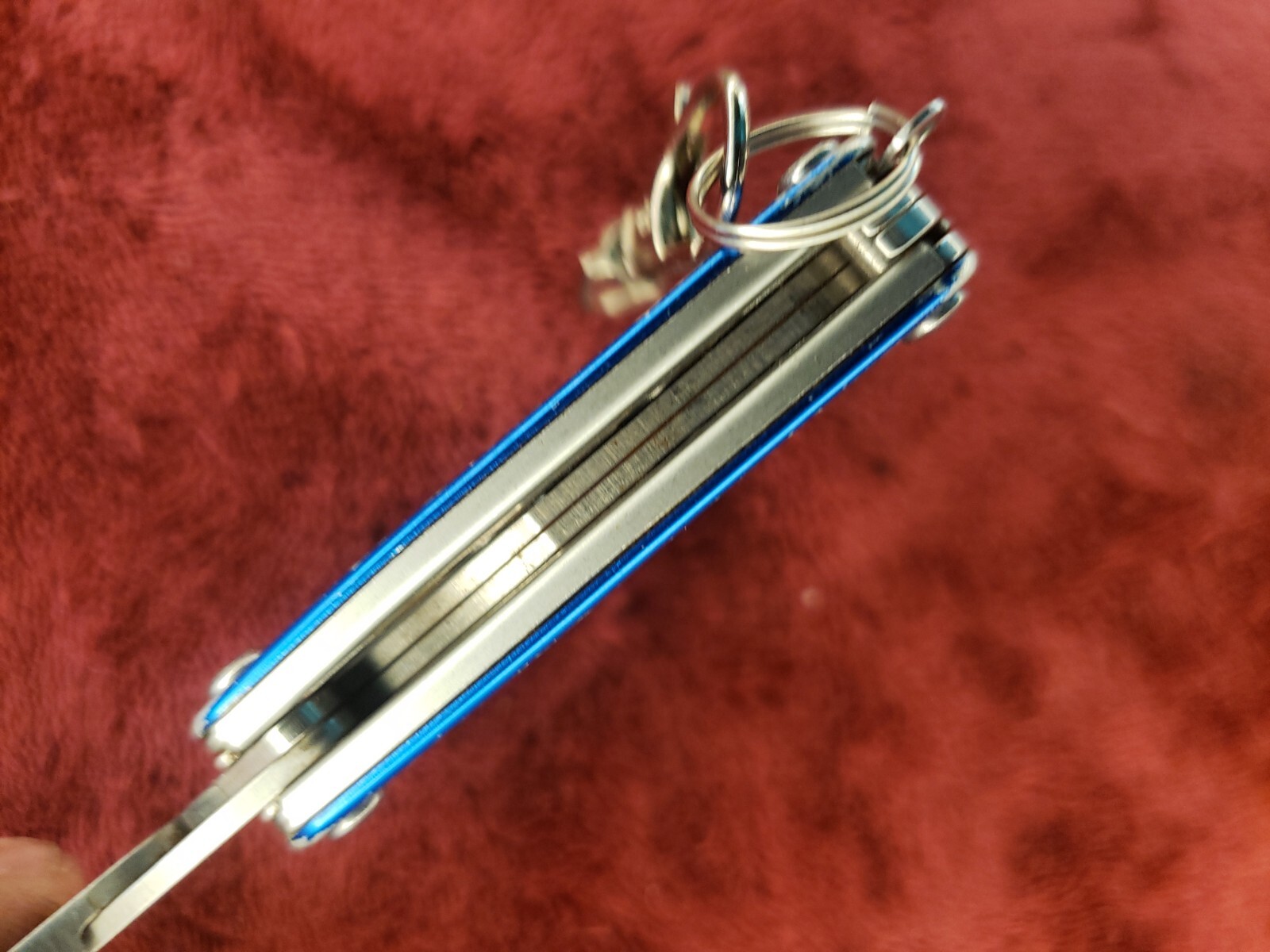 🔪 Leatherman Squirt P4 Multi-Tool Blue Keychain