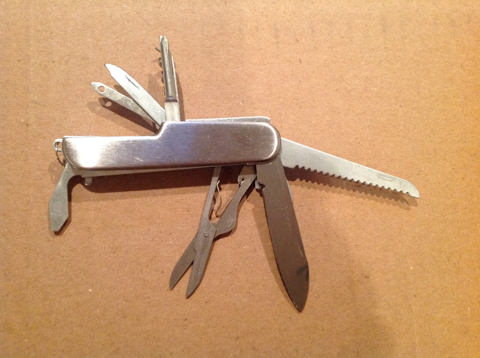 Camping and Hunting Pocket Knife – Approximately 3 1/2″ when closed.