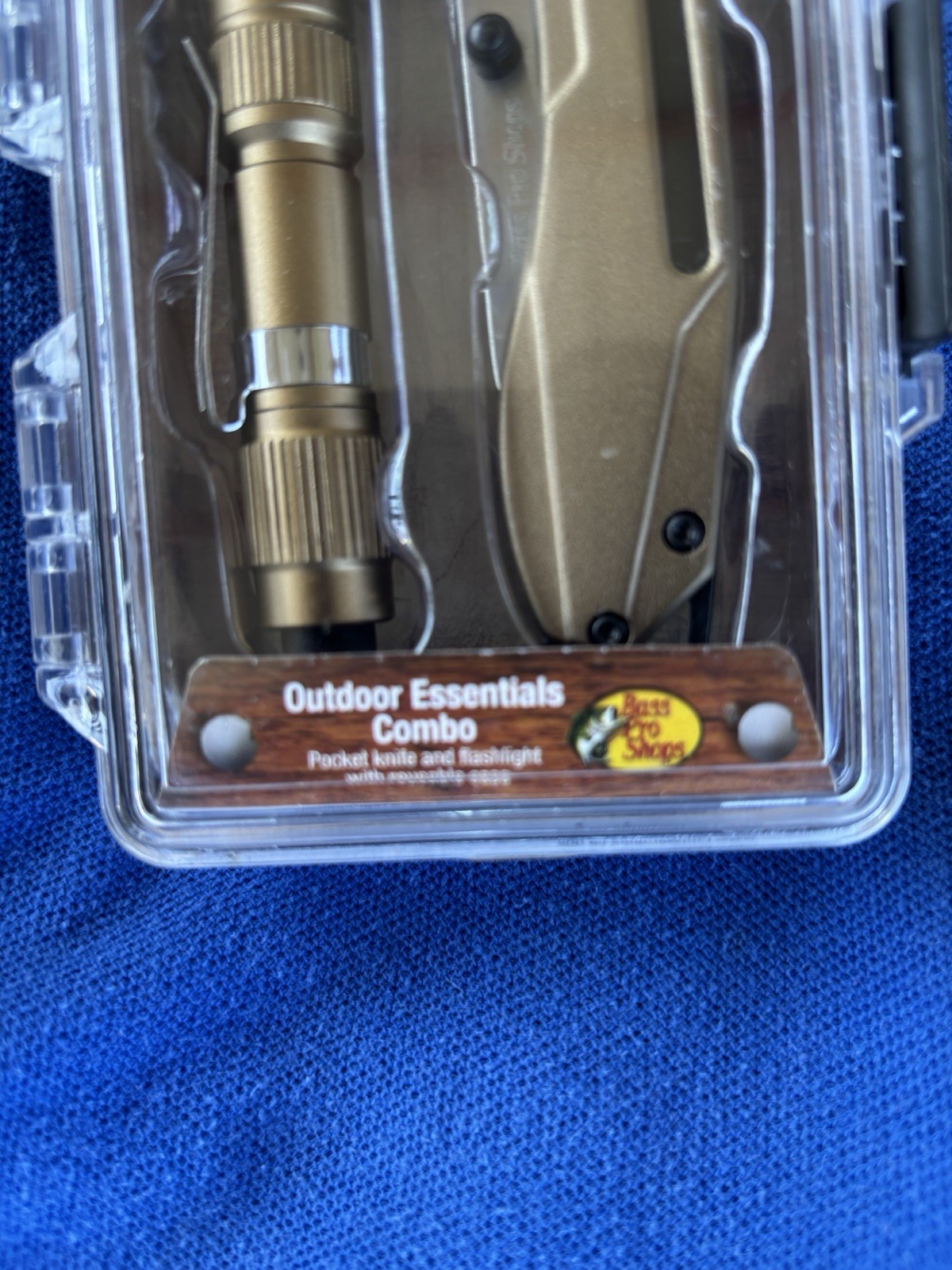 Bass Pro Shop Outdoor Essentials Knife/FlashLight Combo Set NEW