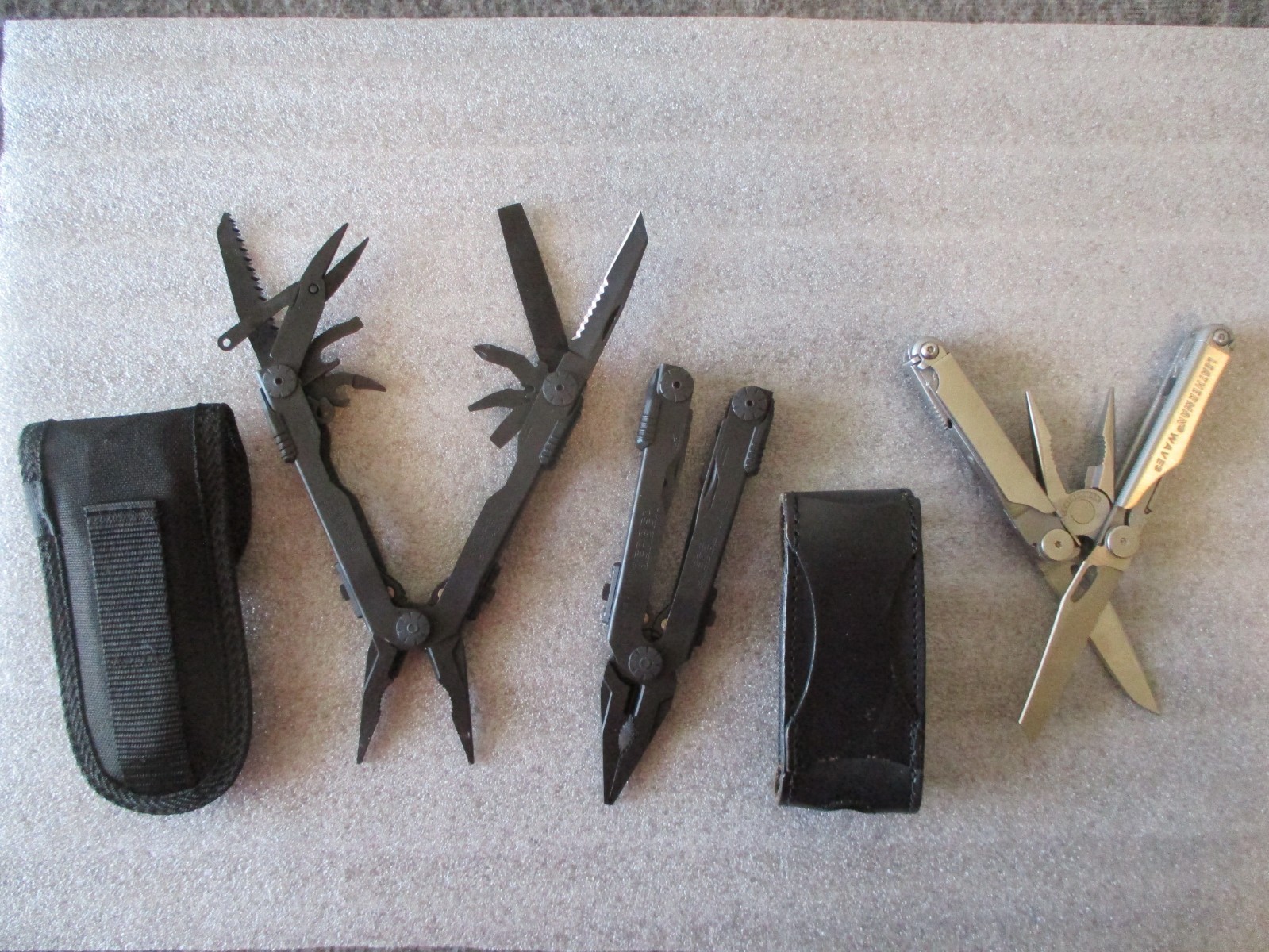 GERBER DIESEL MULTI-PLIER-2w/1 CASE+LEATHERMAN WAVE MULTI-TOOL & CASE-EXCELLENT!
