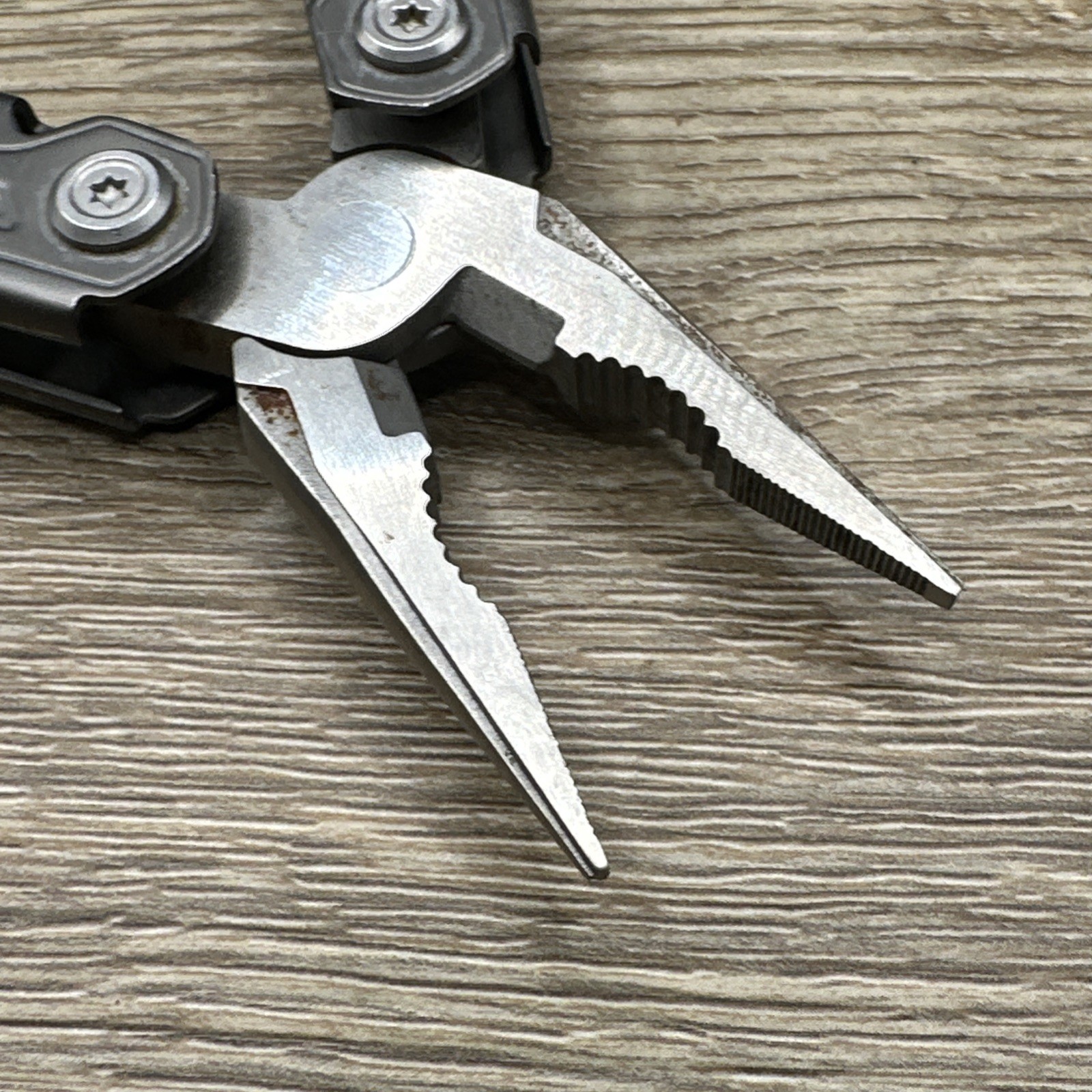 Gerber Truss Multi-Tool Pliers Knife Folding EDC FAST SHIPPING!