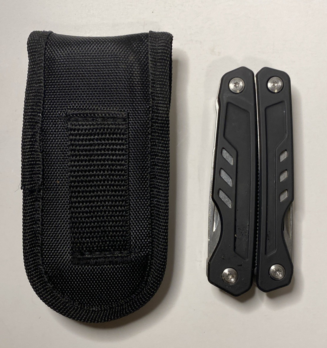 Ozark Trail 17-In-1 Multi Tool Pliers,Wire Cutter,Saw, Knife W/Sheath in Black