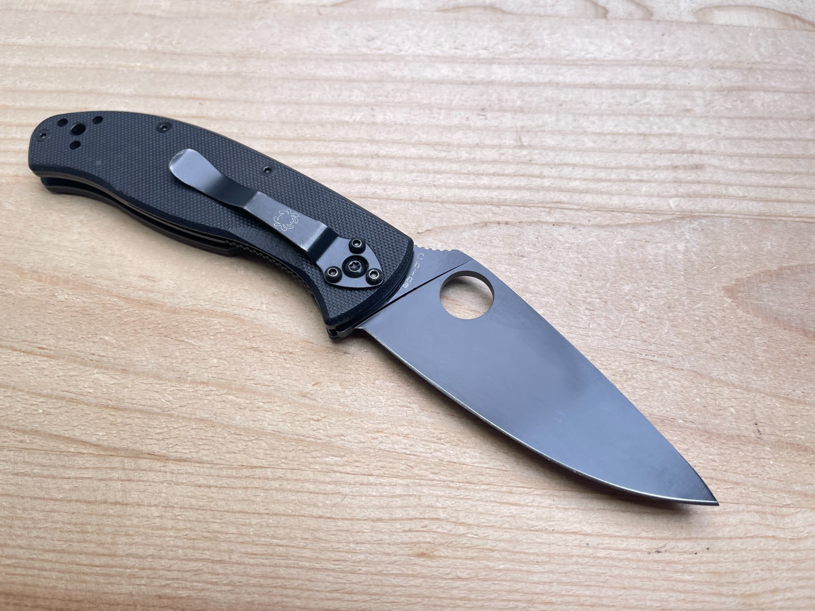 Spyderco Tenacious with Logo Black 8Cr13Mov G-10 Folding Pocket Knife