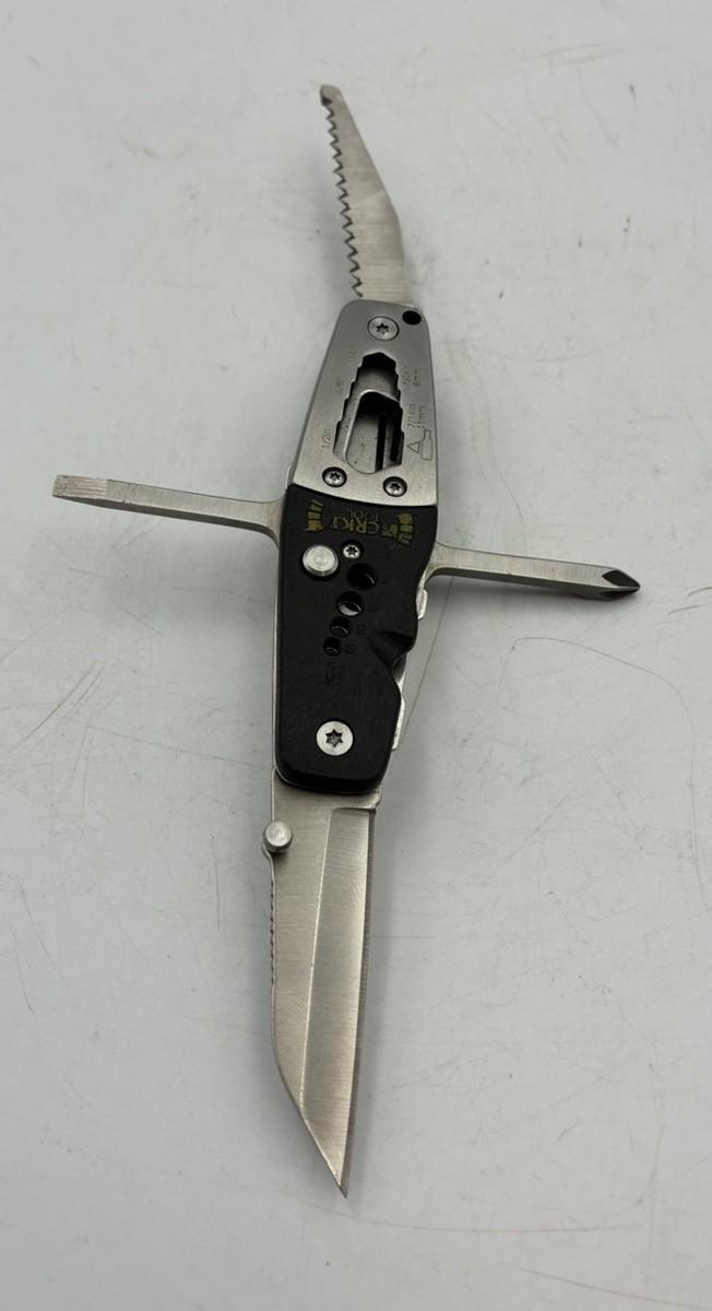 CRKT FOLDING BLADE MULTI TOOL 9300 FLAT HEAD PHILLIPS HEAD (CP2016022)