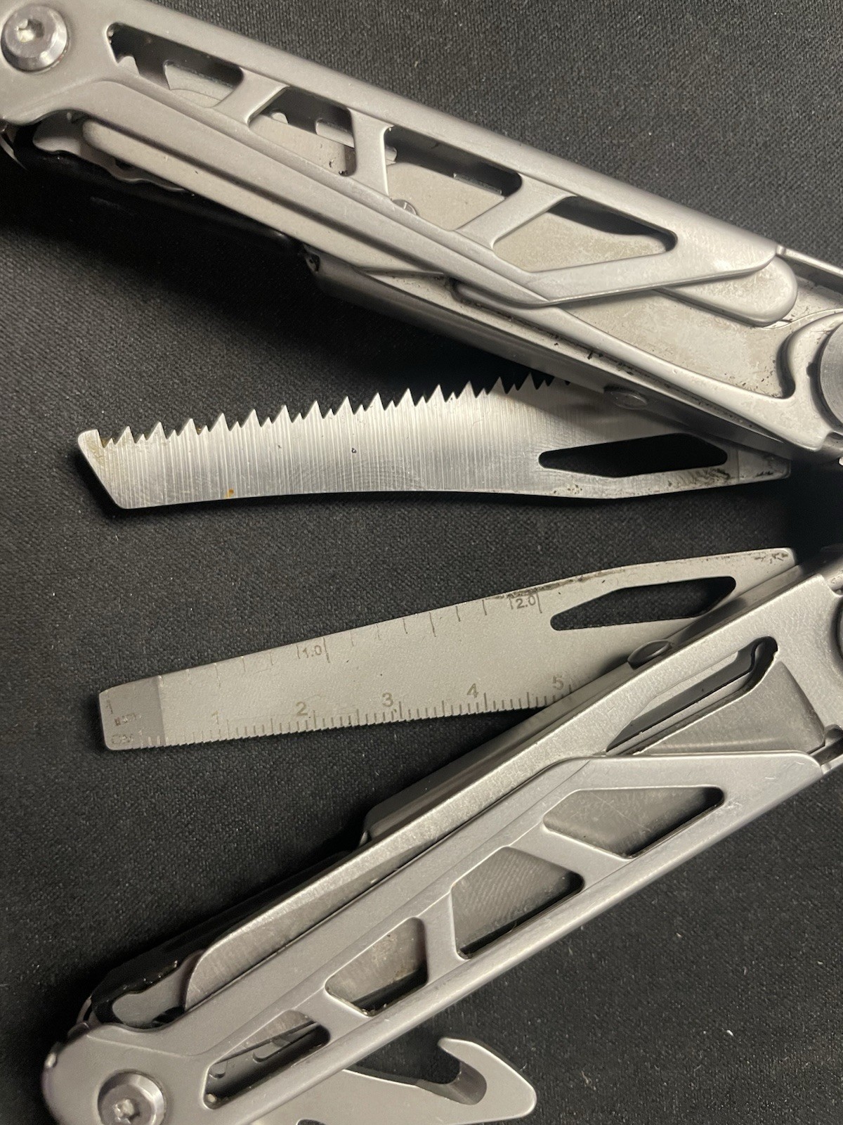 Perwin Multi Tool Stainless Butterfly Design Replaceable Cutters / Knife