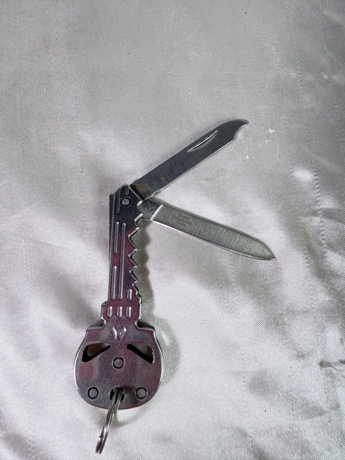 Tac-Force Skull Key Folding Knife TF-920 Mini Pocket Multitool Stainless