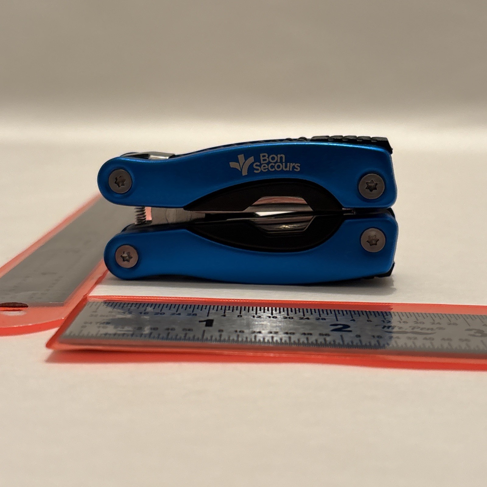 Mini Multi 11 Tools, Blue Black w/ Pouch Promo – Bon Secours Catholic Hospital