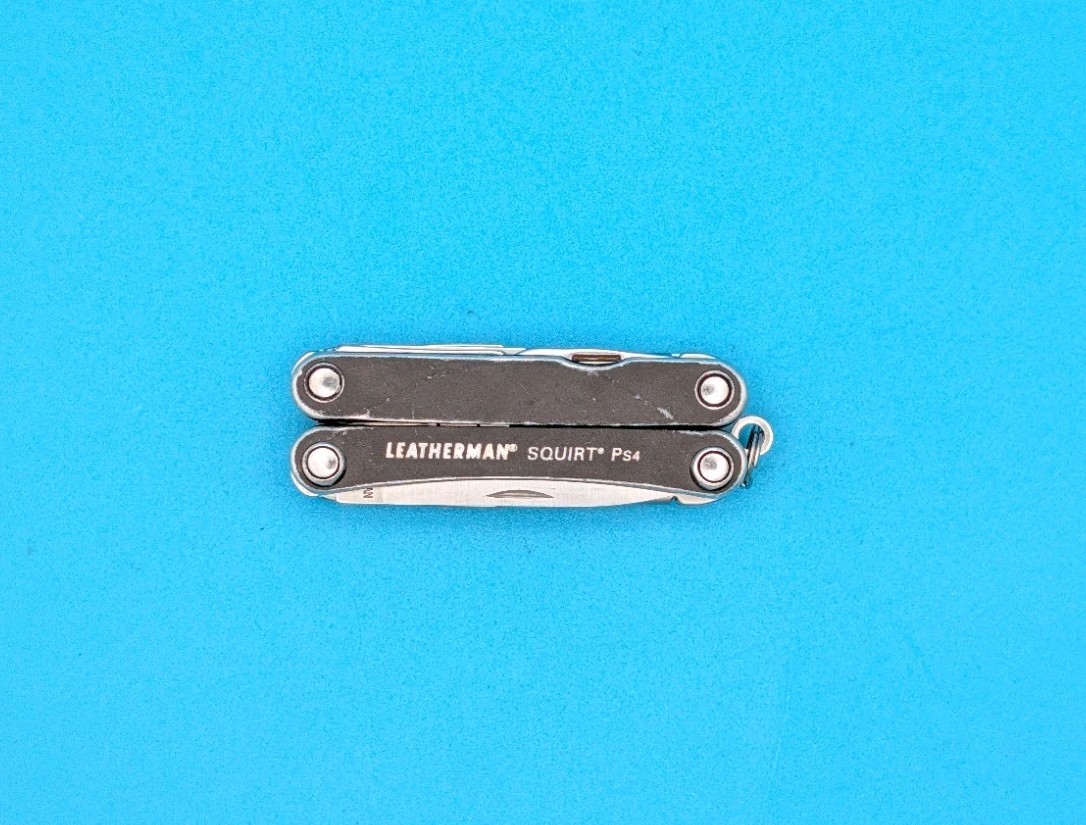 Leatherman SQUIRT PS4 Multi-Tool With Pliers Scissors Knife BLACK!