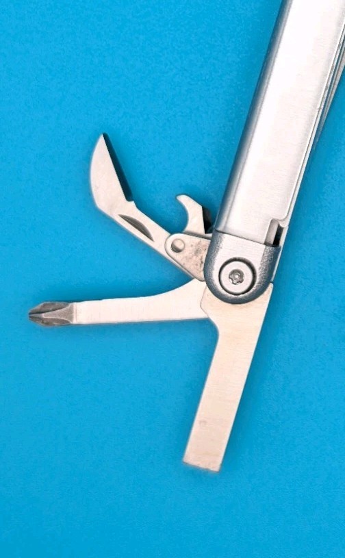 Leatherman Wave Original Vintage Retired, Dated 1100 (NOV, 2000)