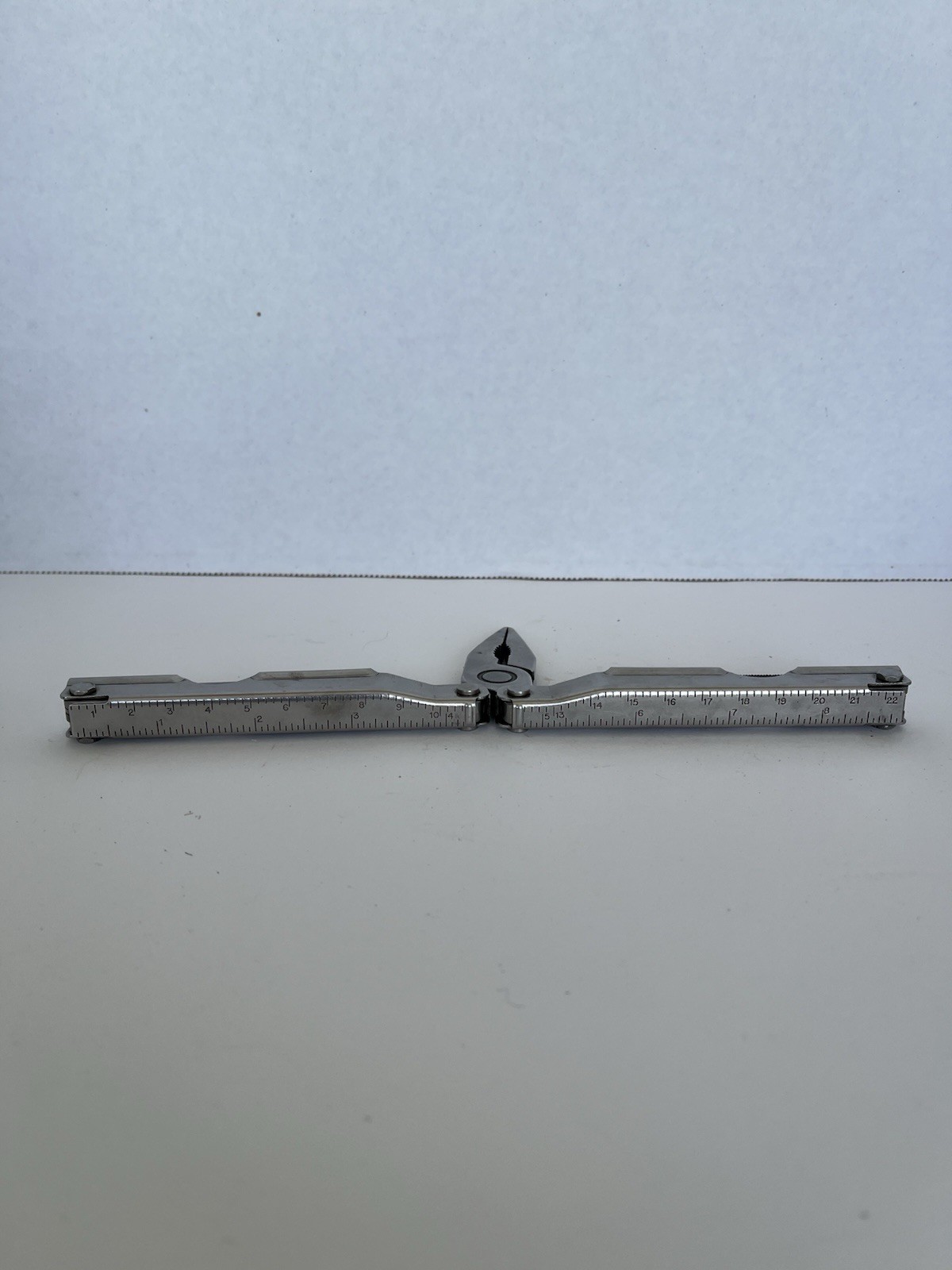 Vintage Gerber Multi-tool With Leather Sheath