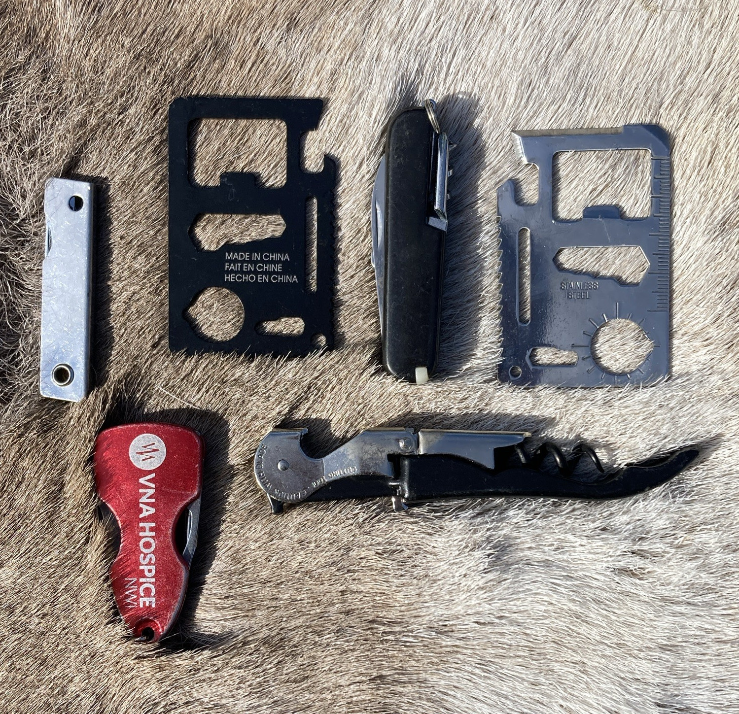 Swiss Army Knife Style Multi-Tool Keychain, 4 Tools Knife Corkscrew Opener