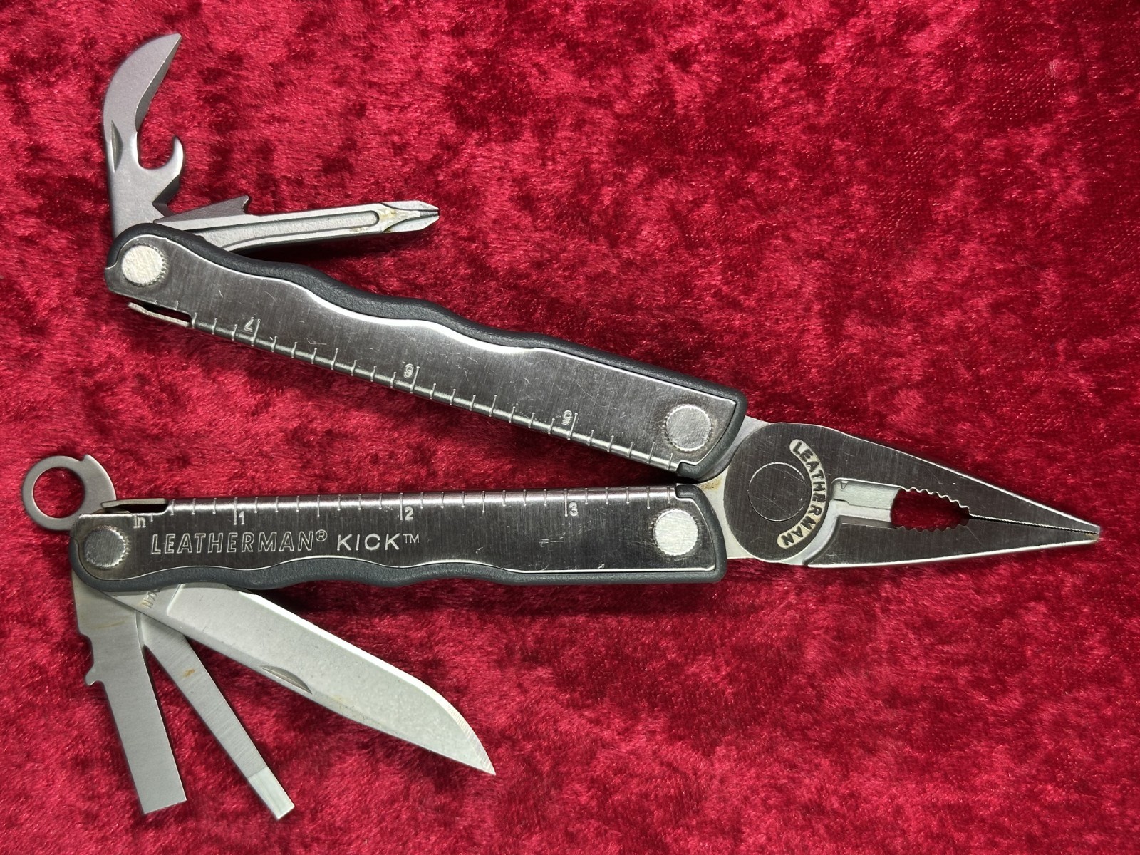 Leatherman Kick Stainless Steel 8 Tool Multi-Tool Retired Random Pick Used (360)
