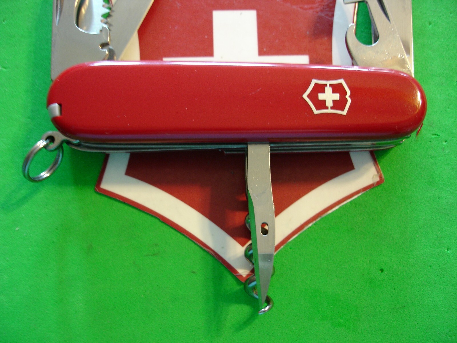 VICTORINOX 91mm RED CAMPER 13 FUNCTION ESSENTIAL OUTDOOR SWISS ARMY POCKET KNIFE