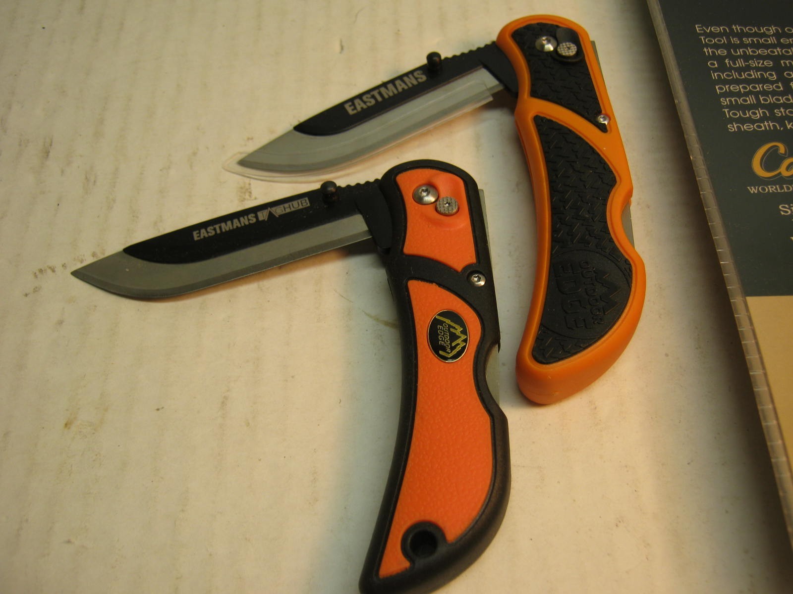 Cabela’s Mini Multi-Tool with LED Light New With 2 Outdoor Edge Easton Knifes