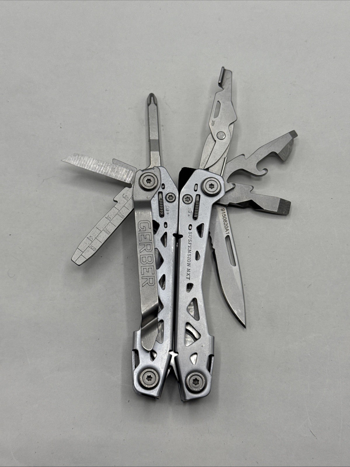 Gerber Suspension NXT & Paraframe II Knife Combo – Silver & Ti Grey