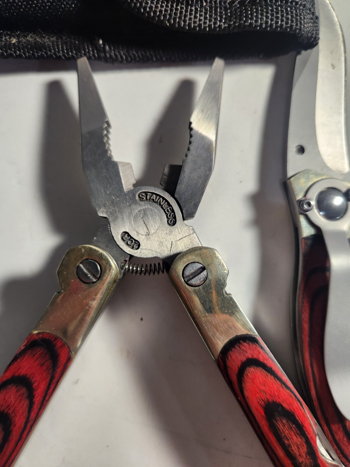 Appalachian Trail Multitool & Knife Set in Belt Case Knives Pliers & Saw More
