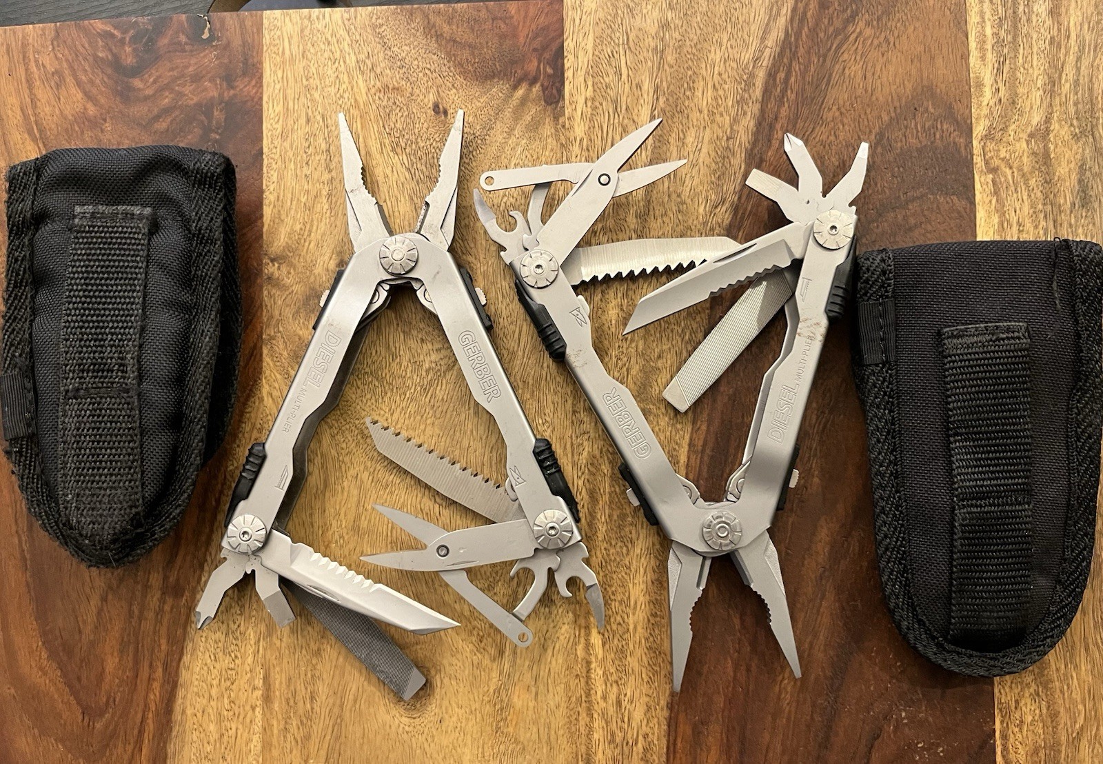 Gerber Multi Tool DIESEL SUPER Nice! w/Gerber Sheath TSA Confiscated (Lot Of 2)