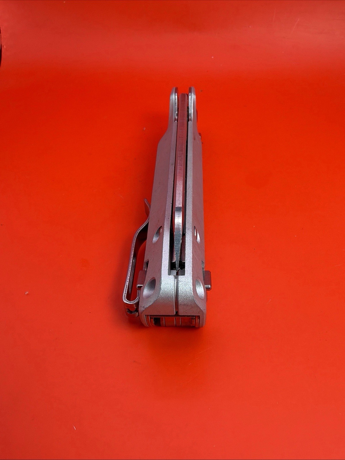 Leatherman FREE K4 Multipurpose Folding Pocket Knife w/ Integrated Tools