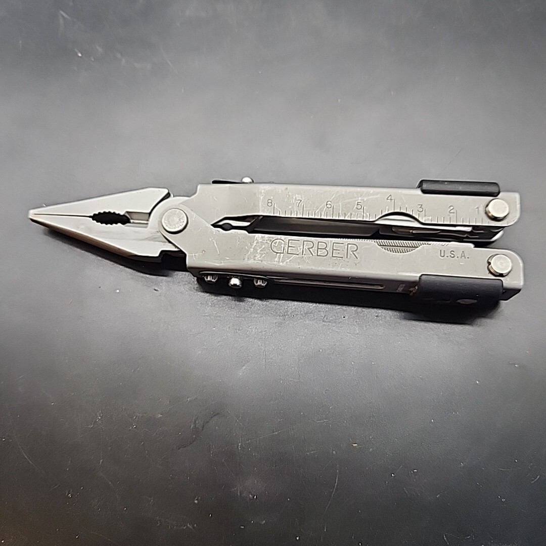 Gerber MP600 Multi-Tool Needlenose, Carbide Cutters, 12 Tool Folding Pliers