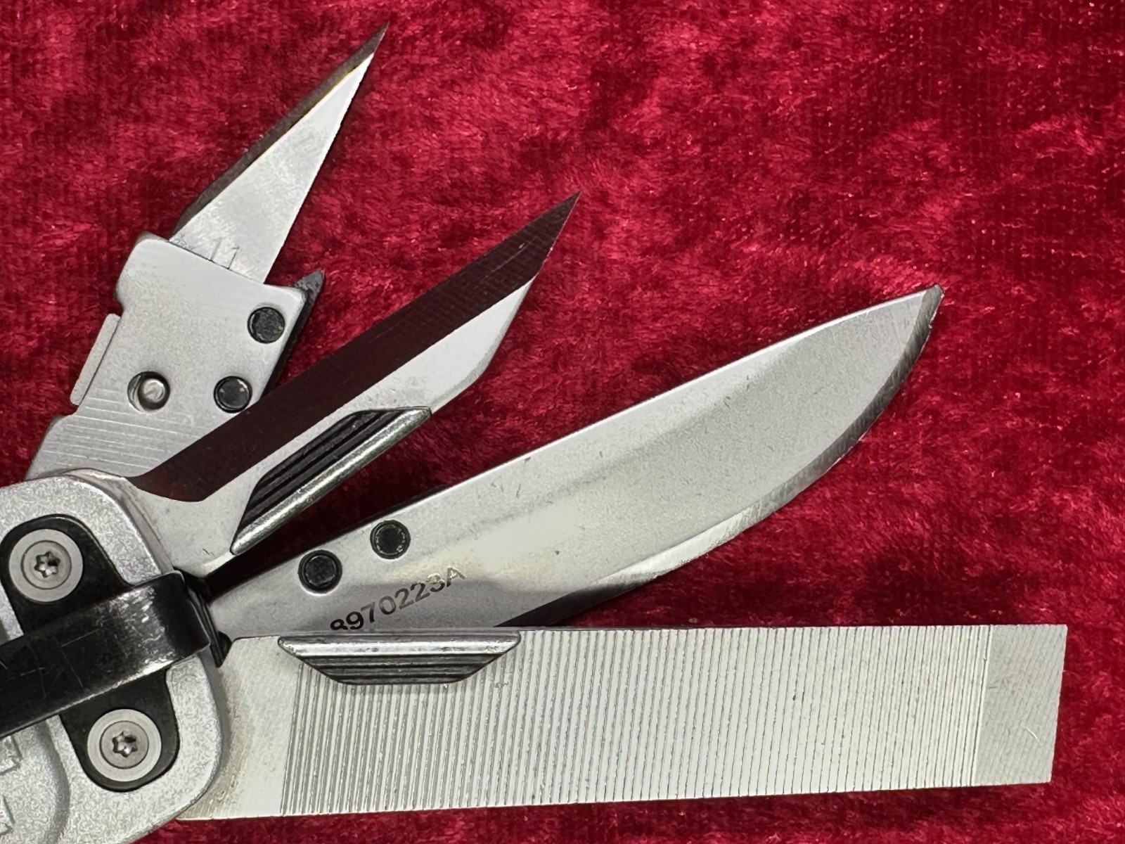 Gerber Lockdown Drive Aluminum Handle Pocket Multi-Tool 7-in-1 w/Pocket Clip(639