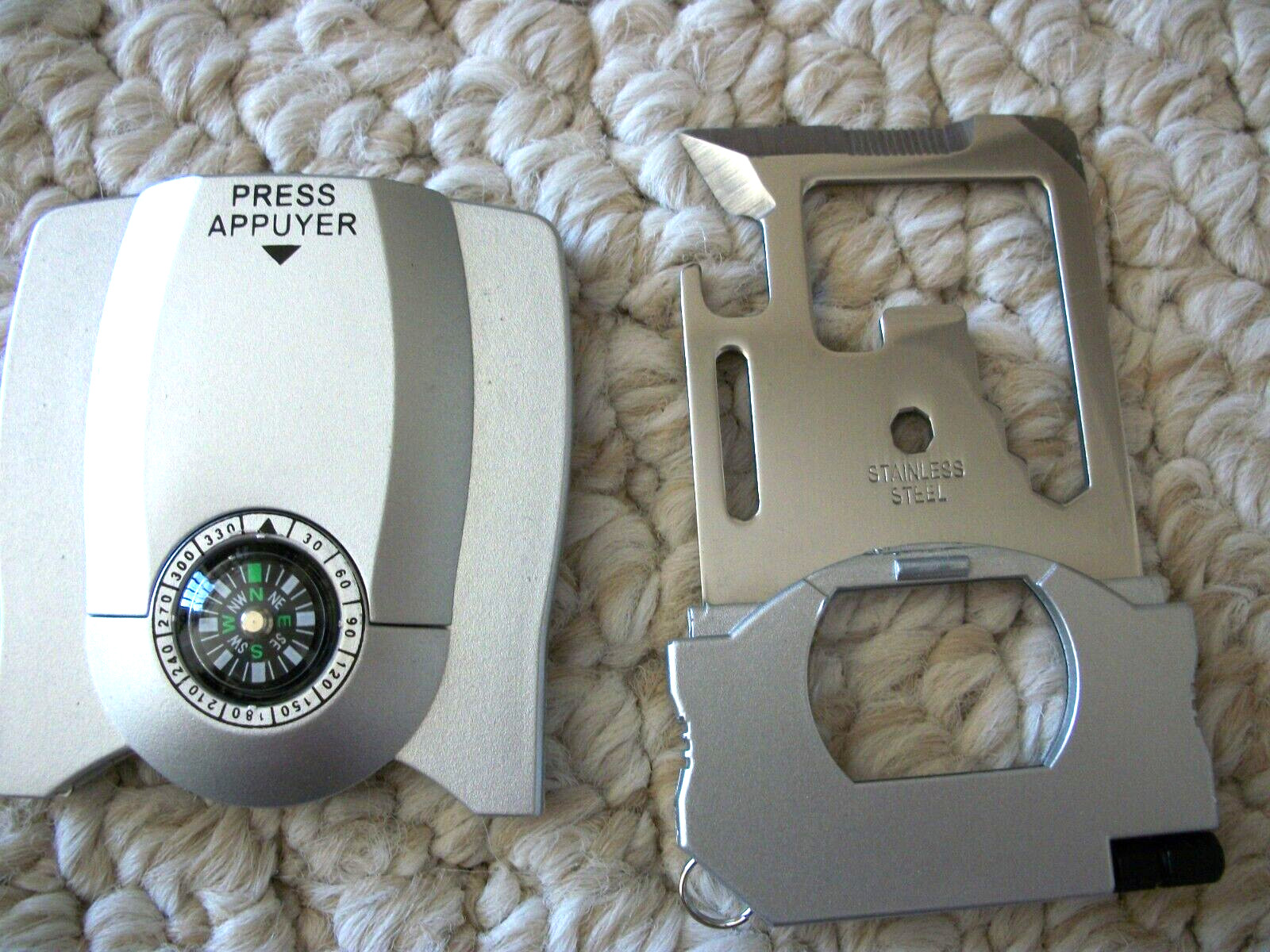 MULTI-FUNTION 10 CARD TOOL that also includes a COMPASS & LIGHT (#0053)