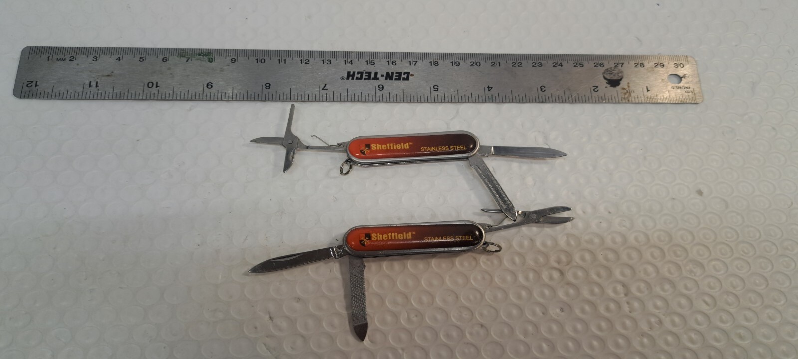 LOT of 2 Sheffield small keychain Multi Tools