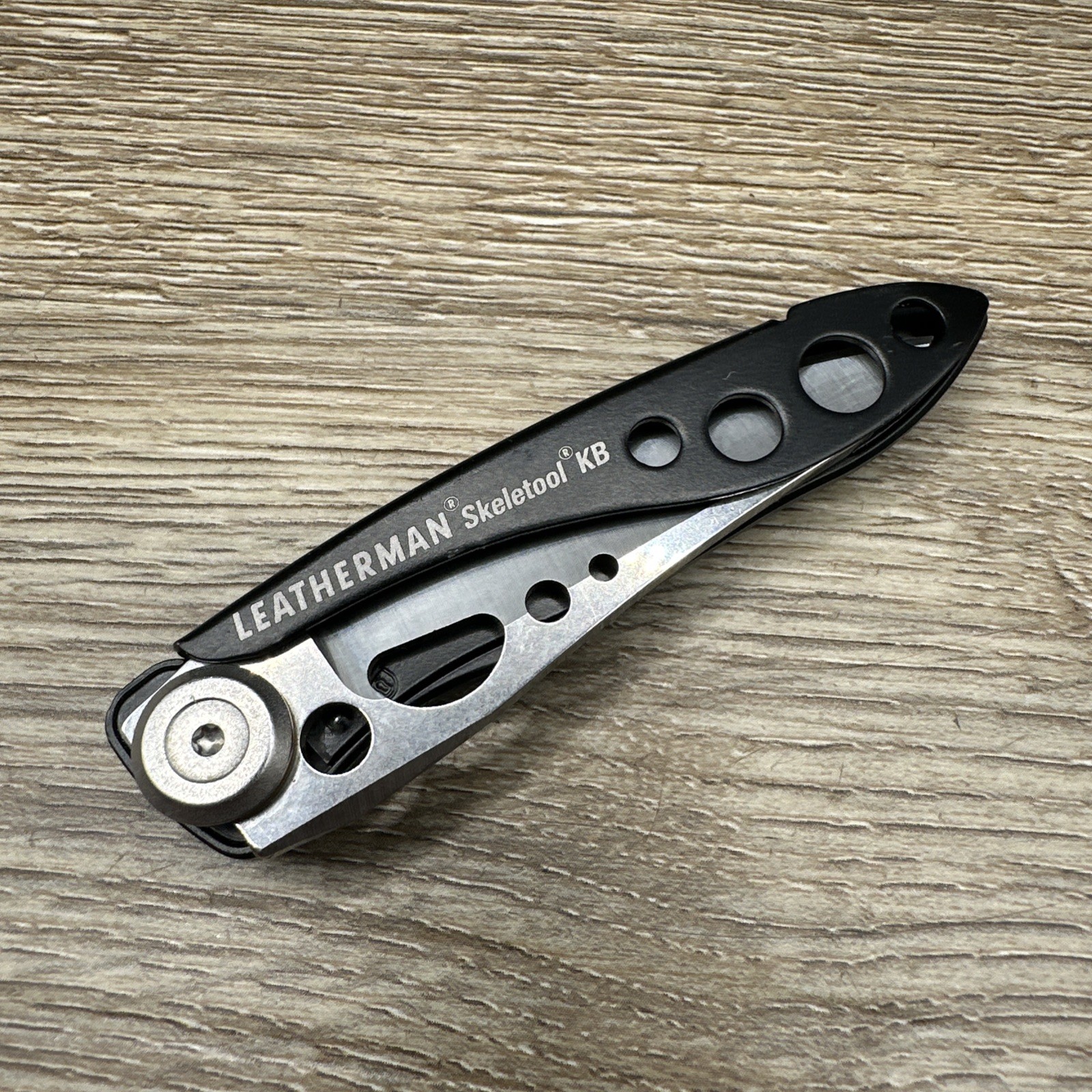 Leatherman Skeletool KB Folding Knife USA With Bottle Opener!!