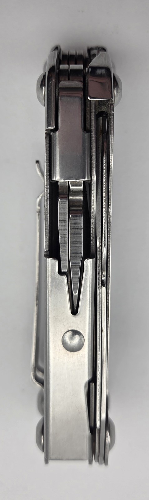 Leatherman Wingman Multi Tool Stainless Steel Made in USA Silver w moneyClip L10