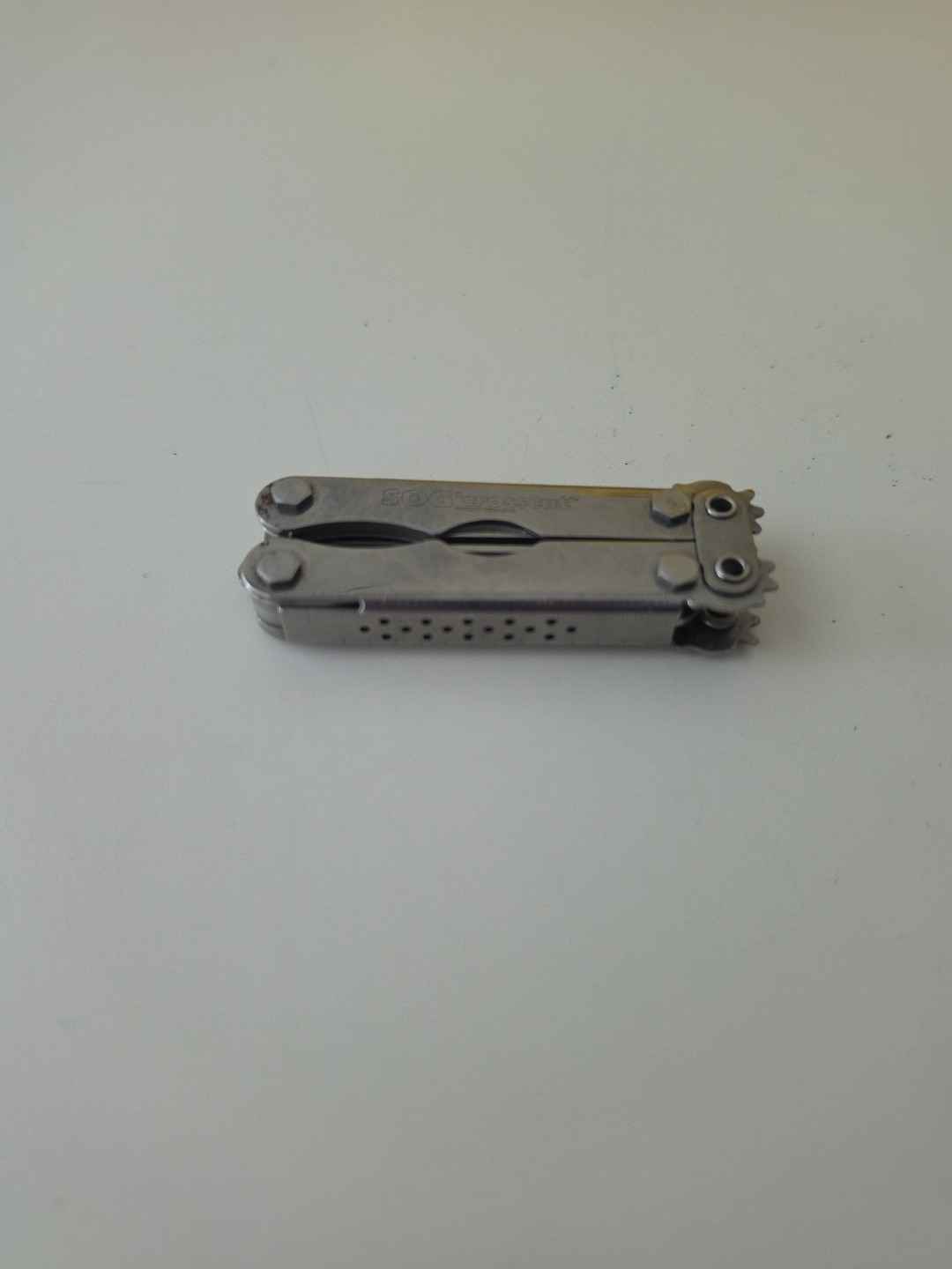 SOG Crosscut Stainless Steel Multi-Tool. 8 Tools Total