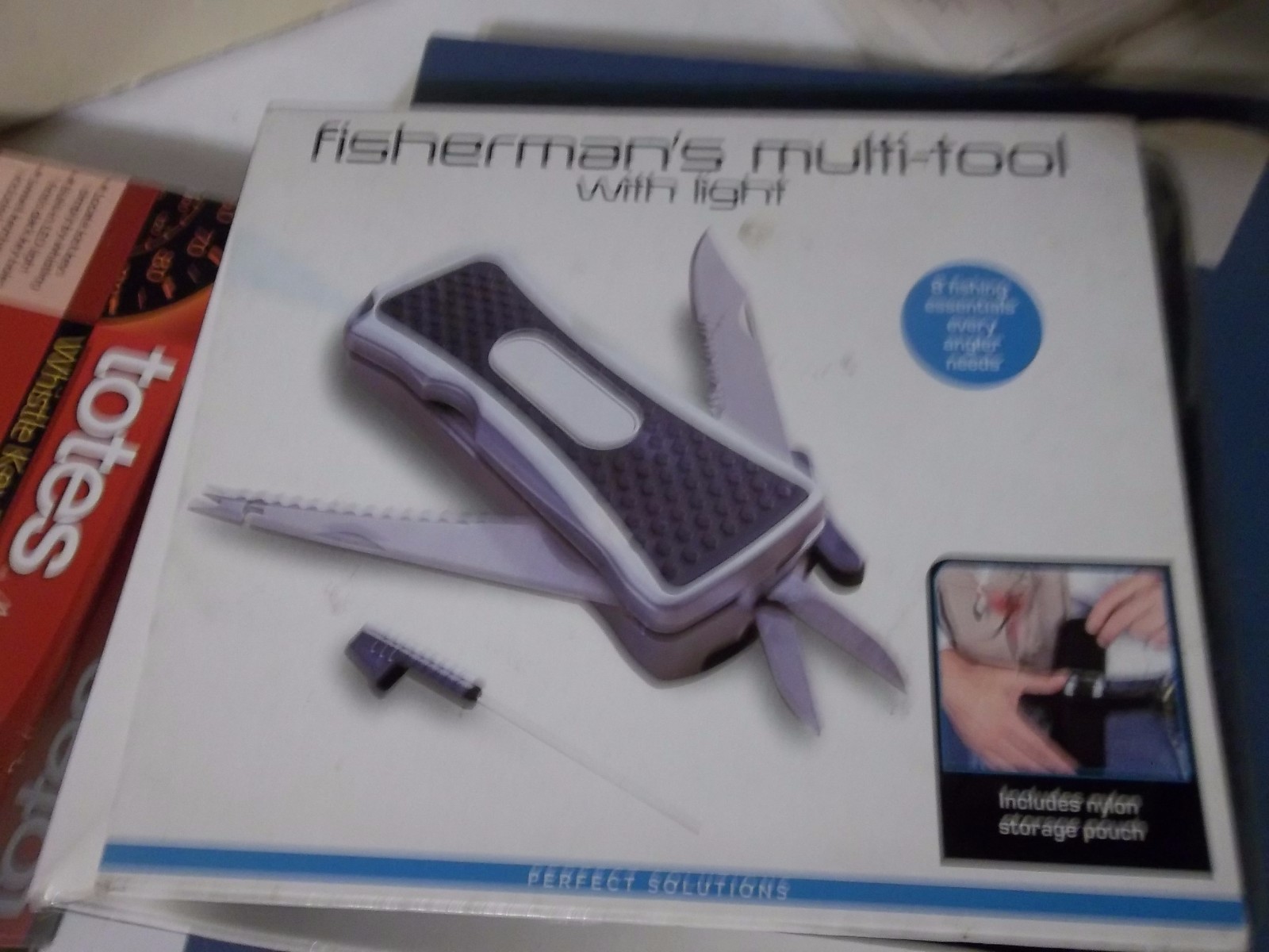 NEW Fishermans Multi Tool with Light