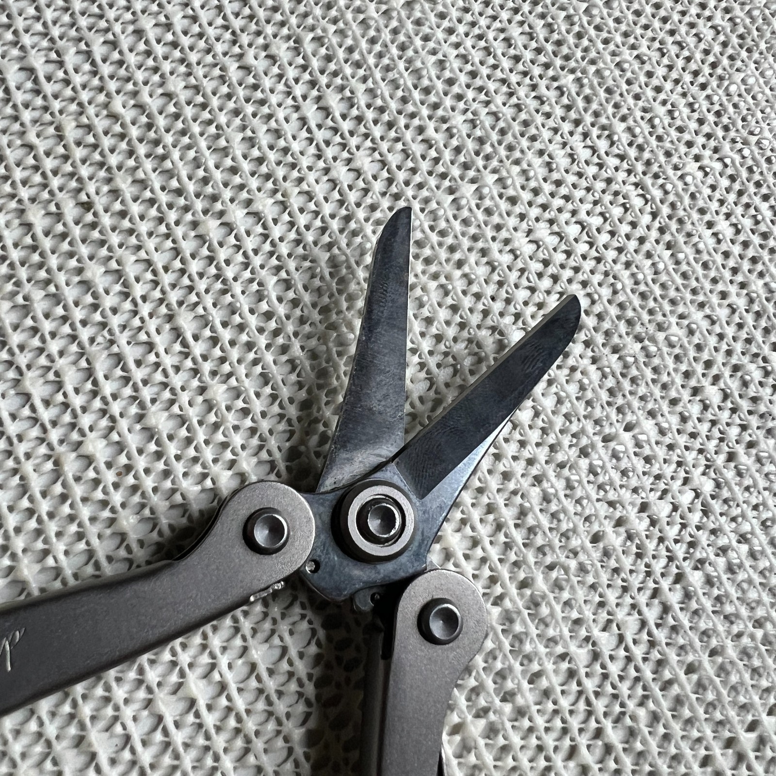 Schrade Tough Chip Multi Tool Pliers w/ Nylon Sheath Compact EDC Camping