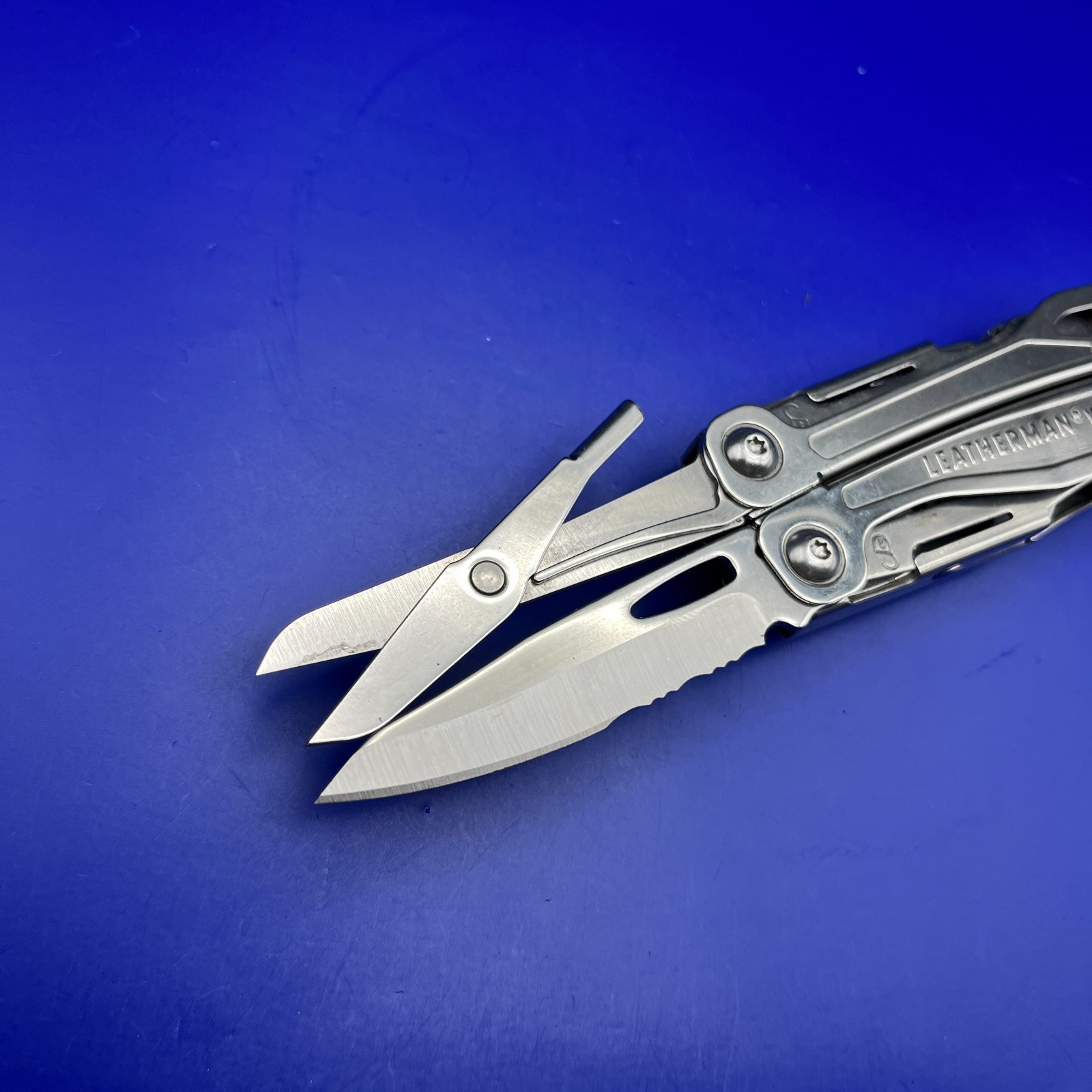 Leatherman Stainless Steel Wingman Multi Tool Scissors Knife Plier